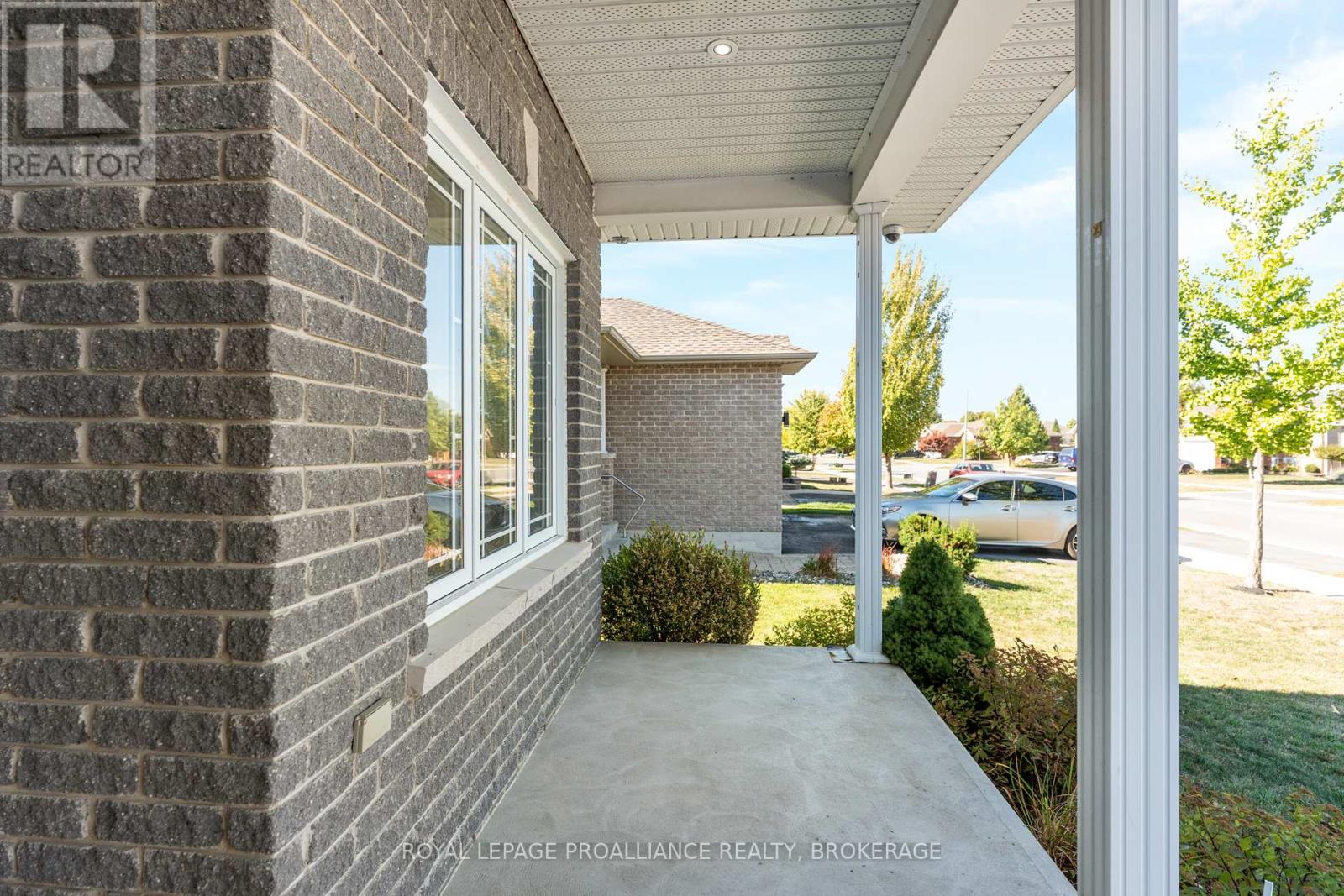 1105 Crossfield Avenue, Kingston, Ontario  K7P 0G7 - Photo 3 - X12447196