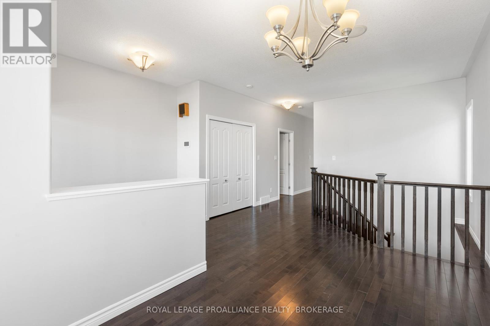 1105 Crossfield Avenue, Kingston, Ontario  K7P 0G7 - Photo 7 - X12447196