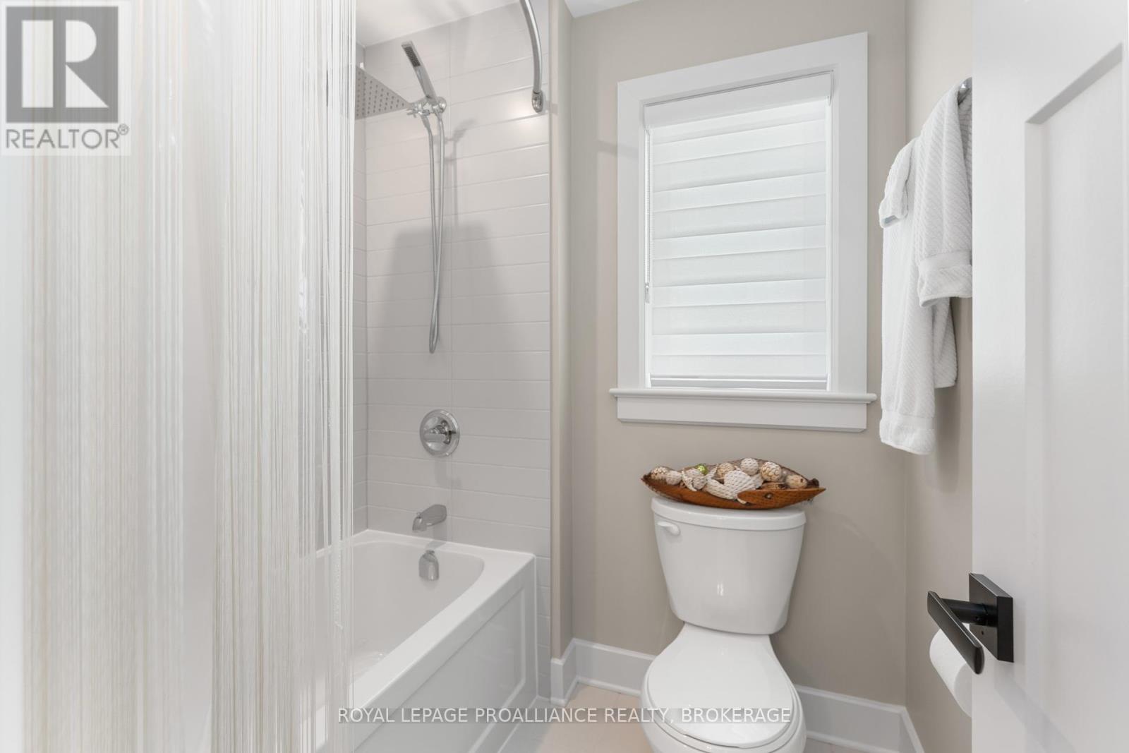 1335 Grayson Drive, Kingston, Ontario  K7M 0H3 - Photo 37 - X12447216