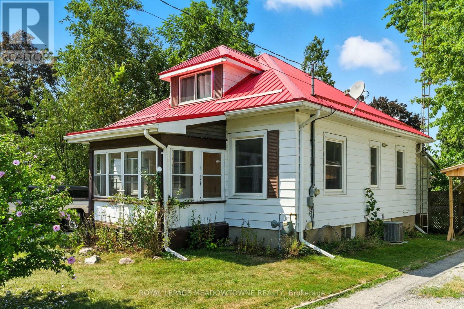 15 Church Street E, Norfolk (Waterford), Ontario  N0E 1Y0 - Photo 11 - X12446787