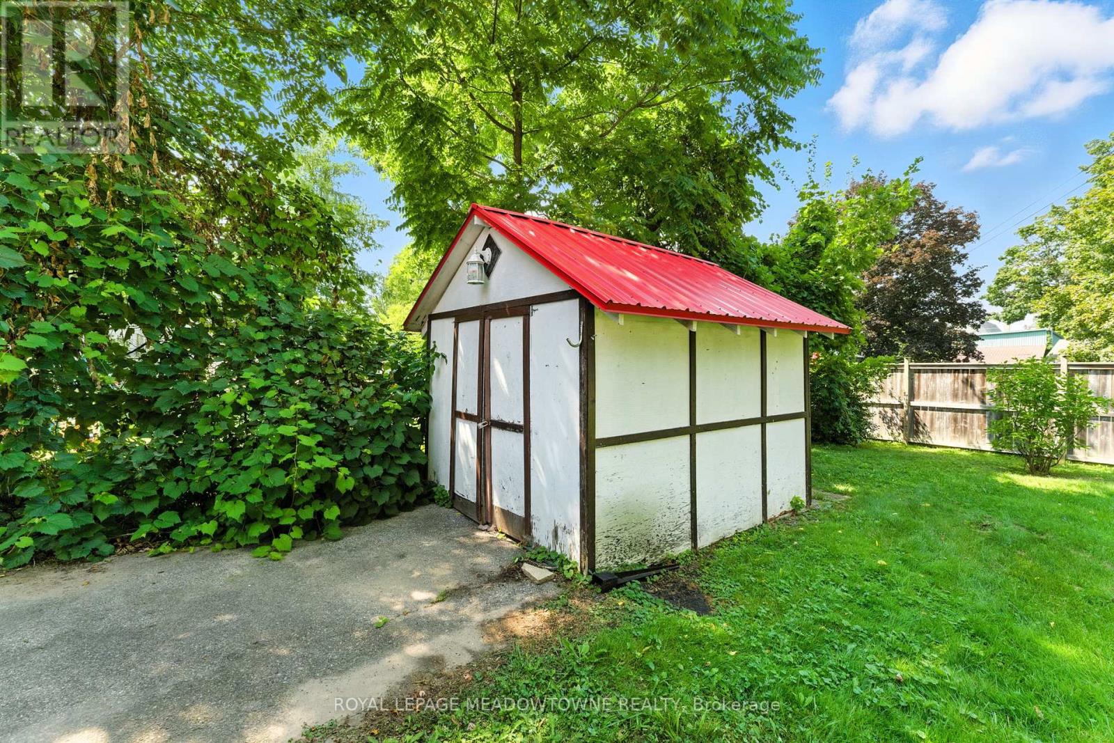 15 Church Street E, Norfolk (Waterford), Ontario  N0E 1Y0 - Photo 30 - X12446787