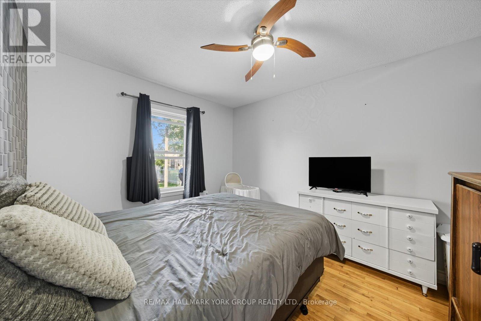 24 Churchill Crescent, Kawartha Lakes (Lindsay), Ontario  K9V 3Y6 - Photo 23 - X12446832