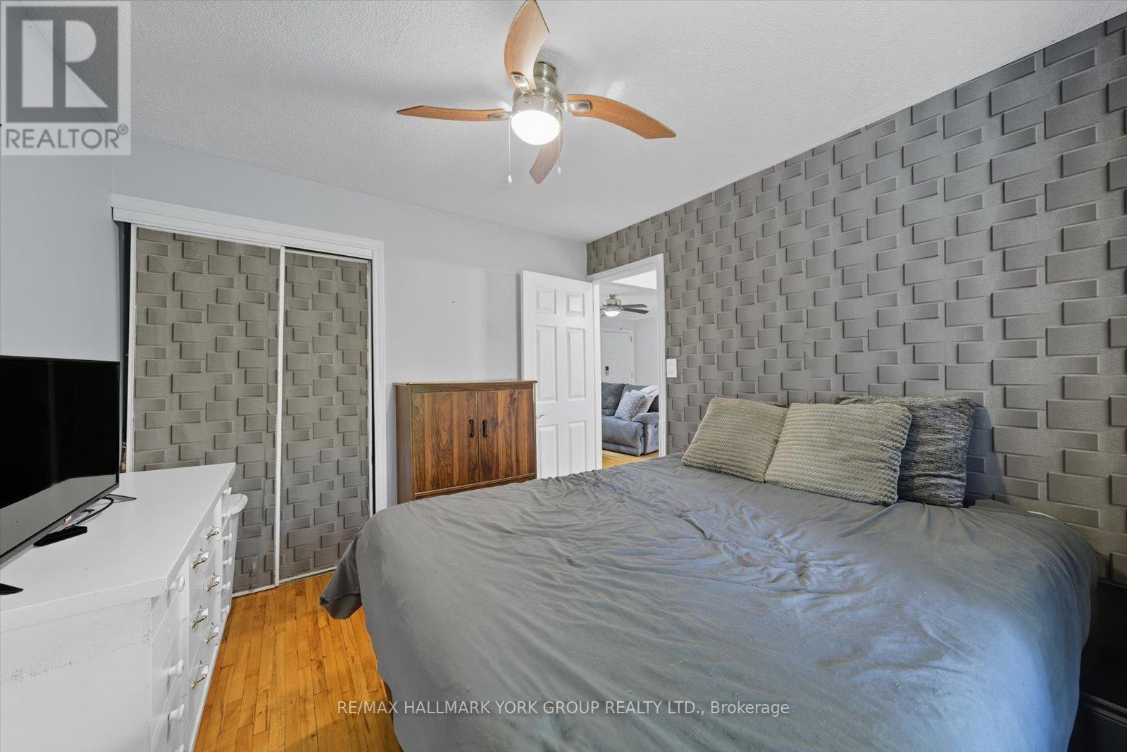 24 Churchill Crescent, Kawartha Lakes (Lindsay), Ontario  K9V 3Y6 - Photo 25 - X12446832
