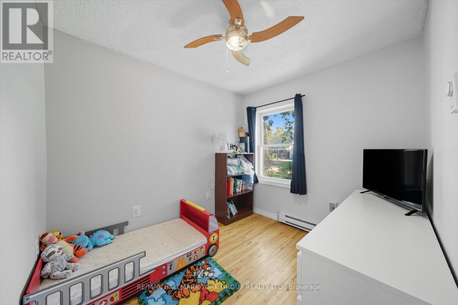 24 Churchill Crescent, Kawartha Lakes (Lindsay), Ontario  K9V 3Y6 - Photo 27 - X12446832