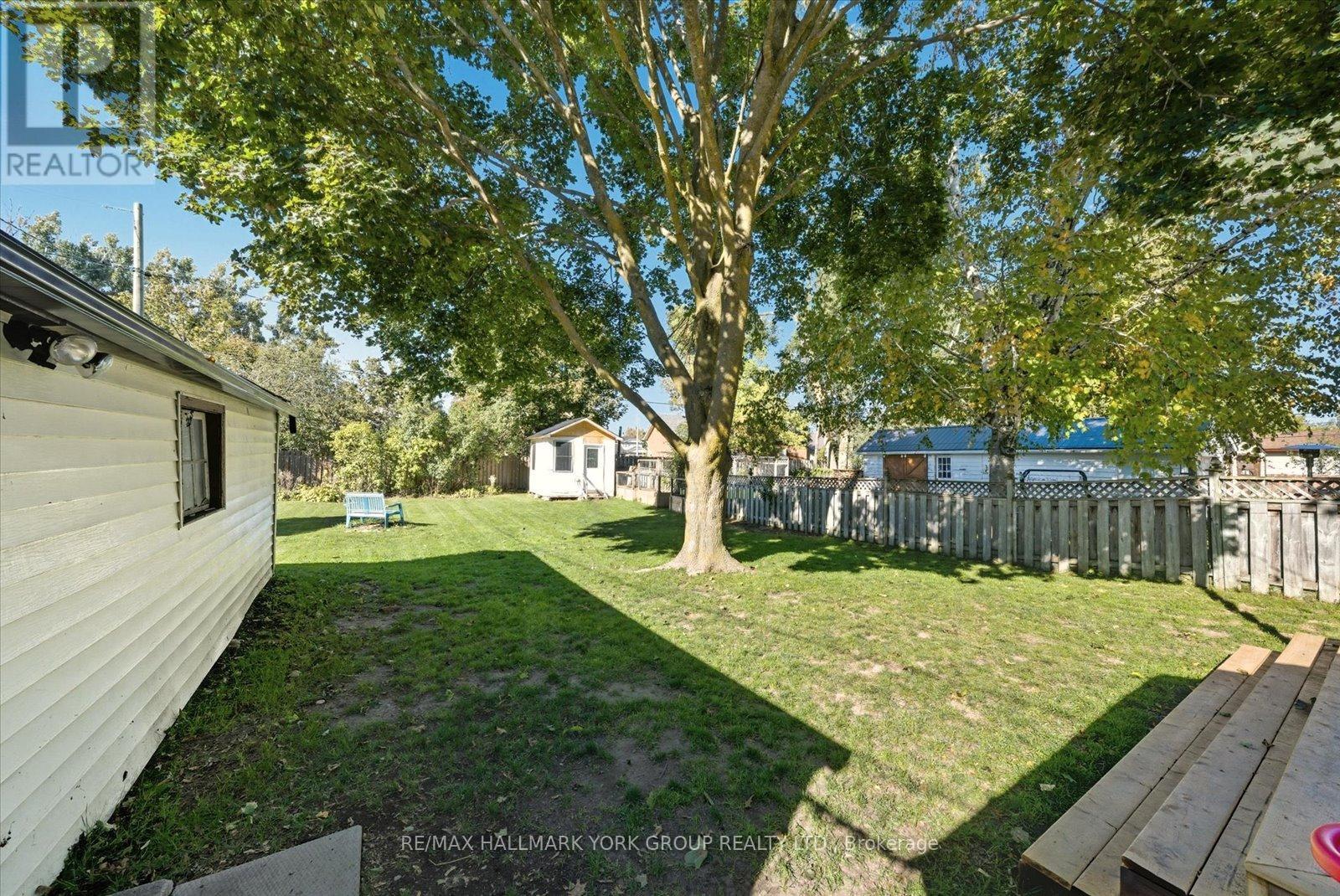 24 Churchill Crescent, Kawartha Lakes (Lindsay), Ontario  K9V 3Y6 - Photo 34 - X12446832