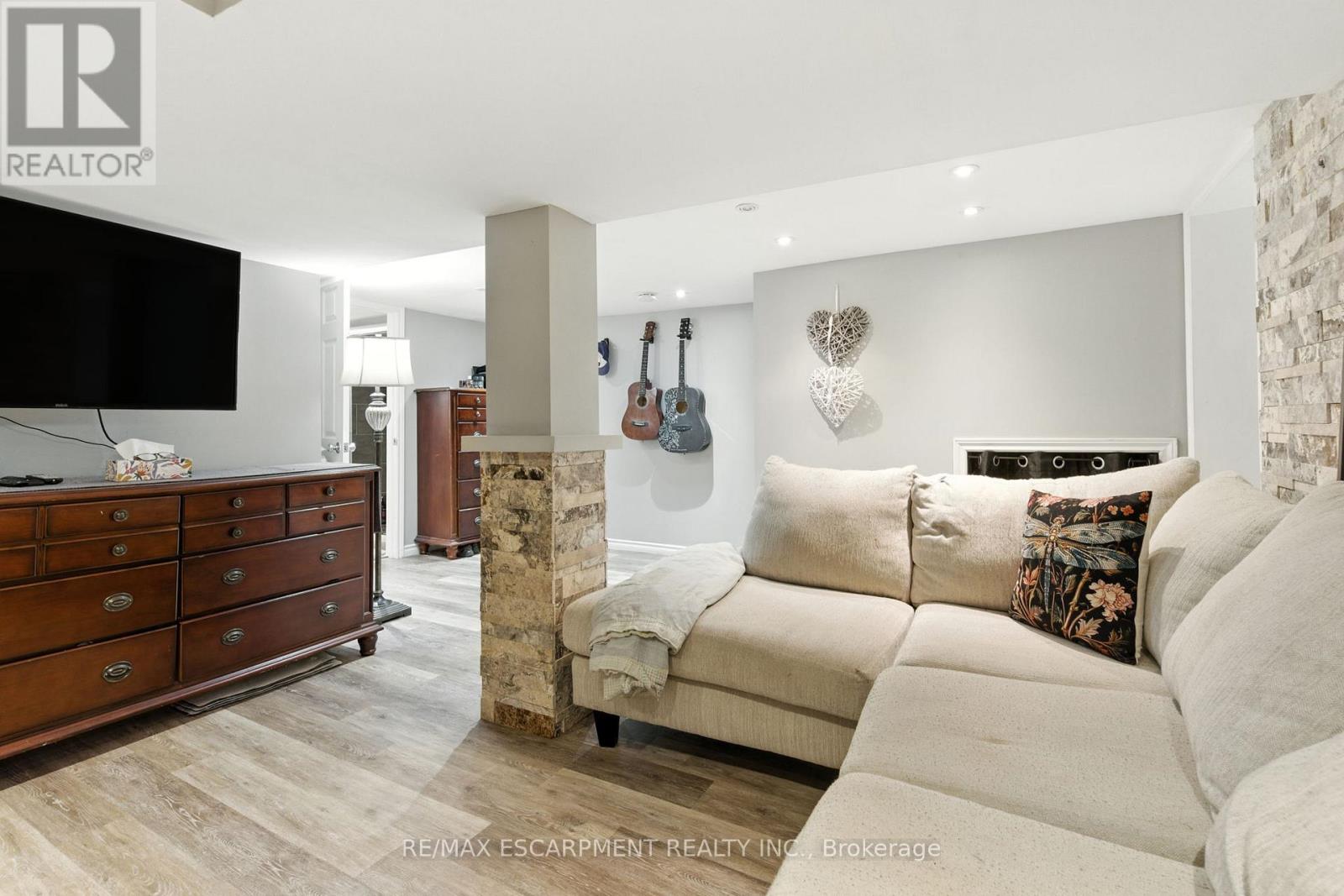 487 Catharine Street N, Hamilton (North End), Ontario  L8L 4V1 - Photo 25 - X12446853