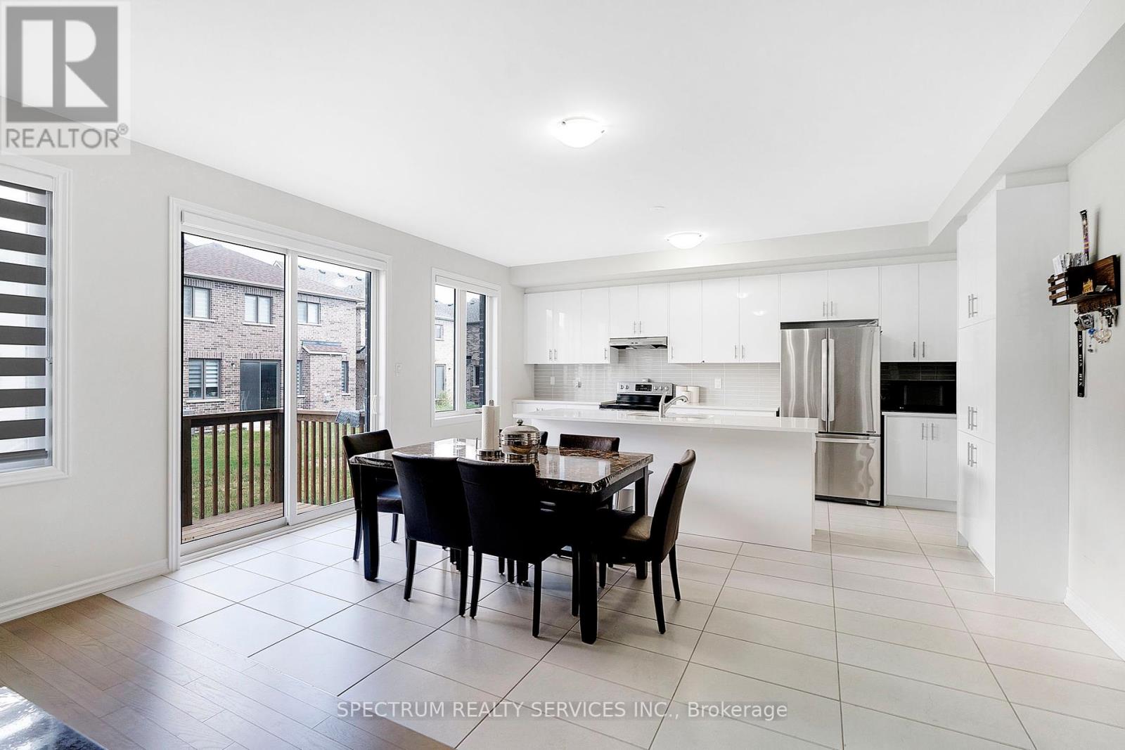 52 Granka Street, Brantford, Ontario  N3T 0X5 - Photo 14 - X12446856