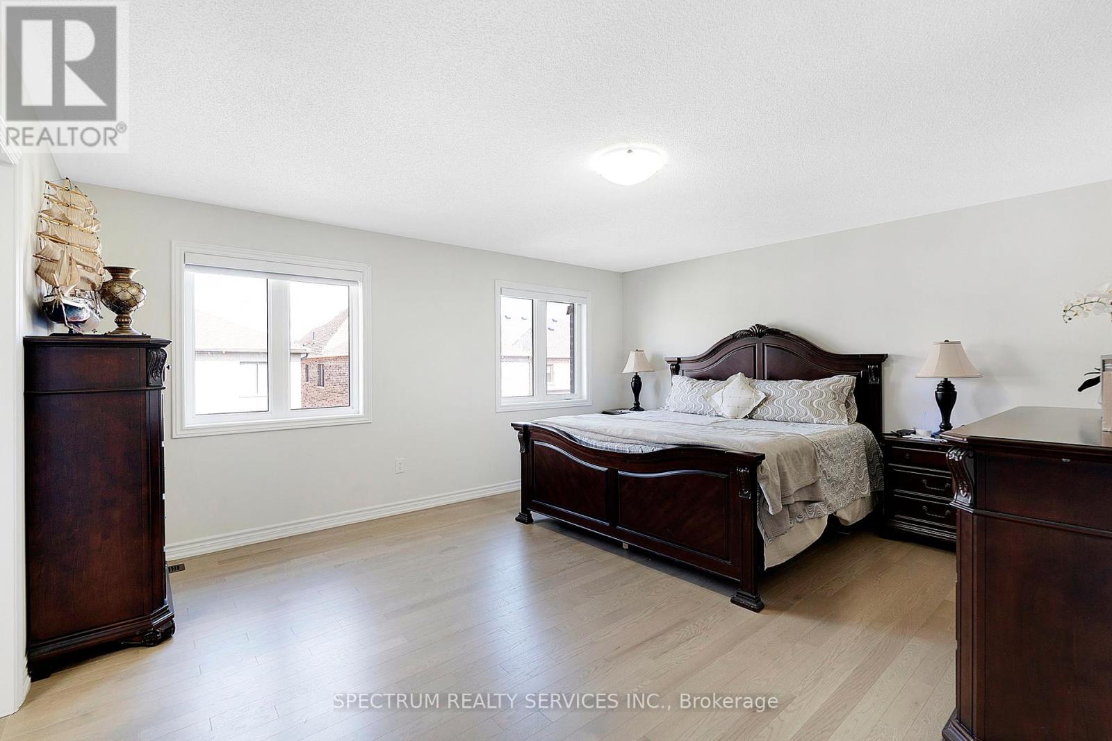 52 Granka Street, Brantford, Ontario  N3T 0X5 - Photo 31 - X12446856