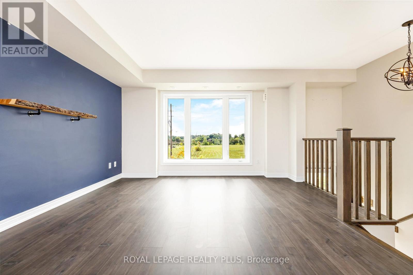 1 - 120 Watson Parkway N, Guelph (Grange Road), Ontario  N1E 0P6 - Photo 6 - X12446909
