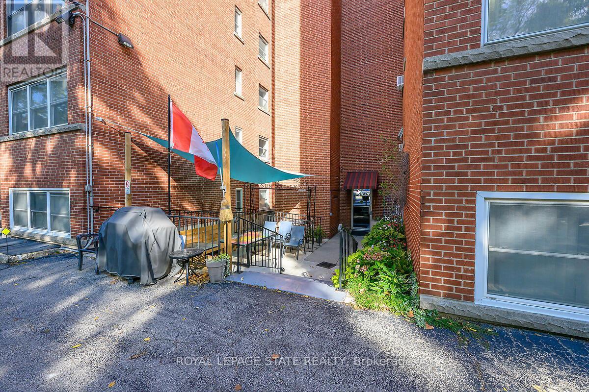 107 - 9 Grant Boulevard, Hamilton (Dundas), Ontario  L9H 4L5 - Photo 33 - X12446947