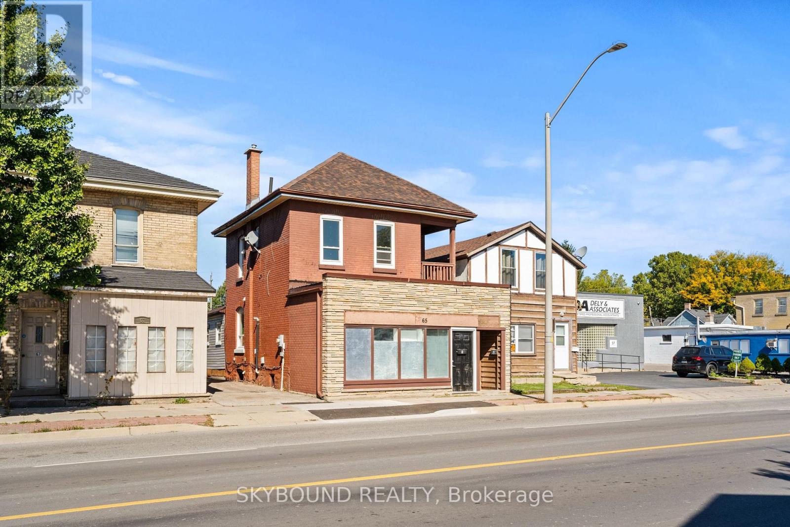 65 Colborne St West Street W, Brant (Brantford Twp), Ontario  N3T 1K6 - Photo 2 - X12446953