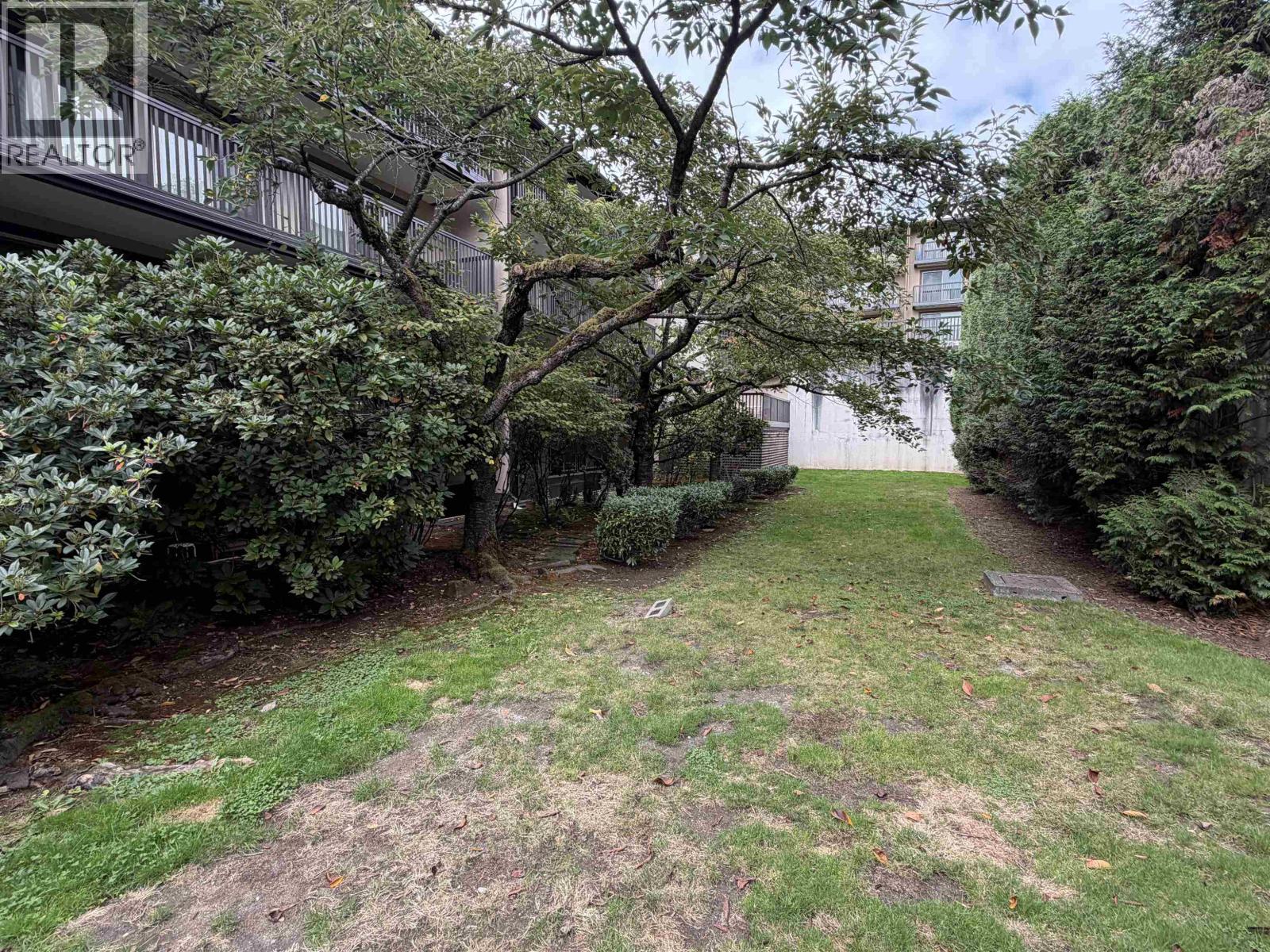 218 9857 Manchester Drive, Burnaby, British Columbia  V3N 4P5 - Photo 15 - R3055511
