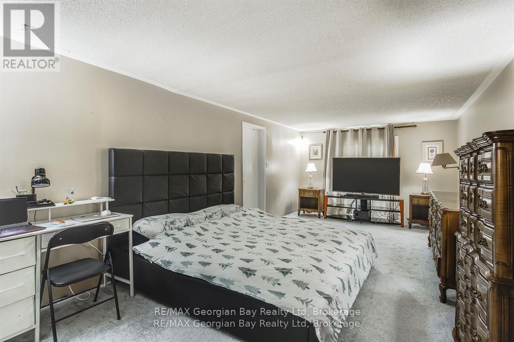 586 Dominion Avenue, Midland, Ontario  L4R 1R3 - Photo 17 - S12447186