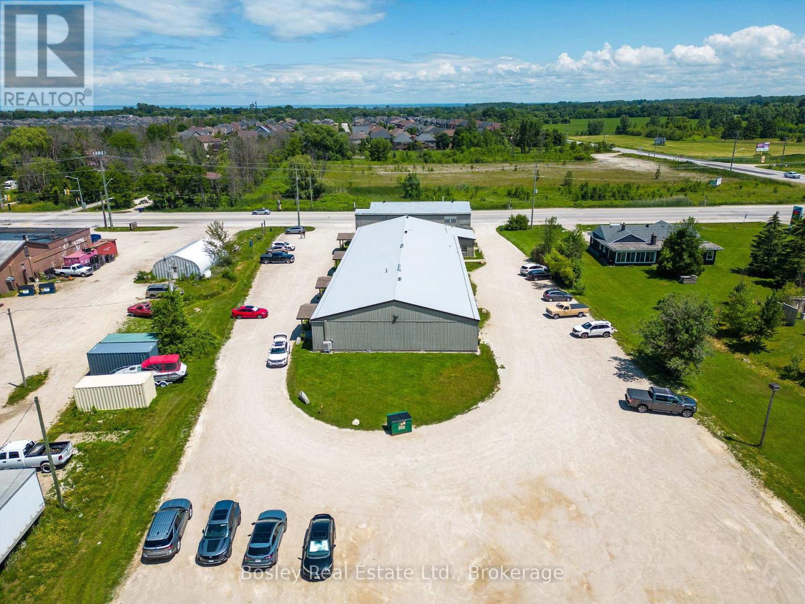 864 Hurontario Street, Collingwood, Ontario  L9Y 0G7 - Photo 12 - S12447200