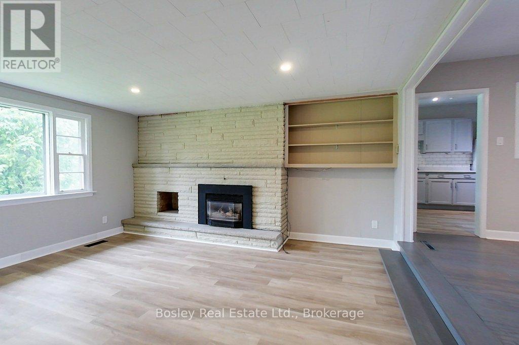 864 Hurontario Street, Collingwood, Ontario  L9Y 0G7 - Photo 27 - S12447200