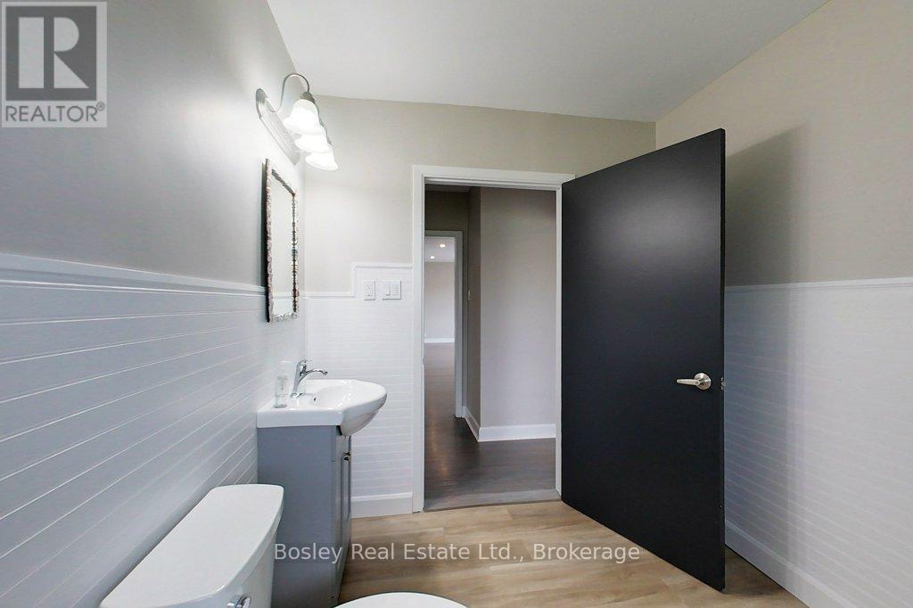 864 Hurontario Street, Collingwood, Ontario  L9Y 0G7 - Photo 36 - S12447200