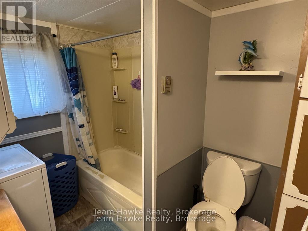 36 - 525 Midland Point Road, Midland, Ontario  L4R 5G8 - Photo 14 - S12447209