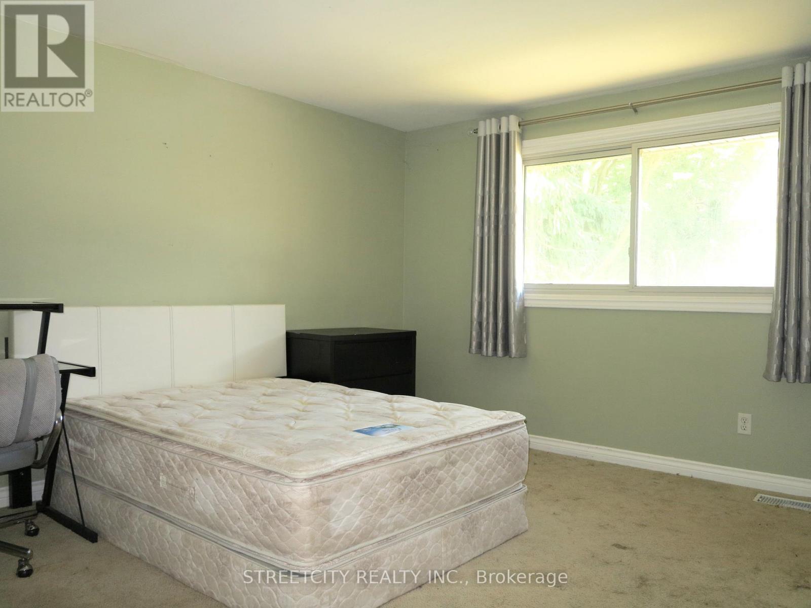 383 Castlegrove Close, London North, Ontario  N6G 3H3 - Photo 9 - X12447124