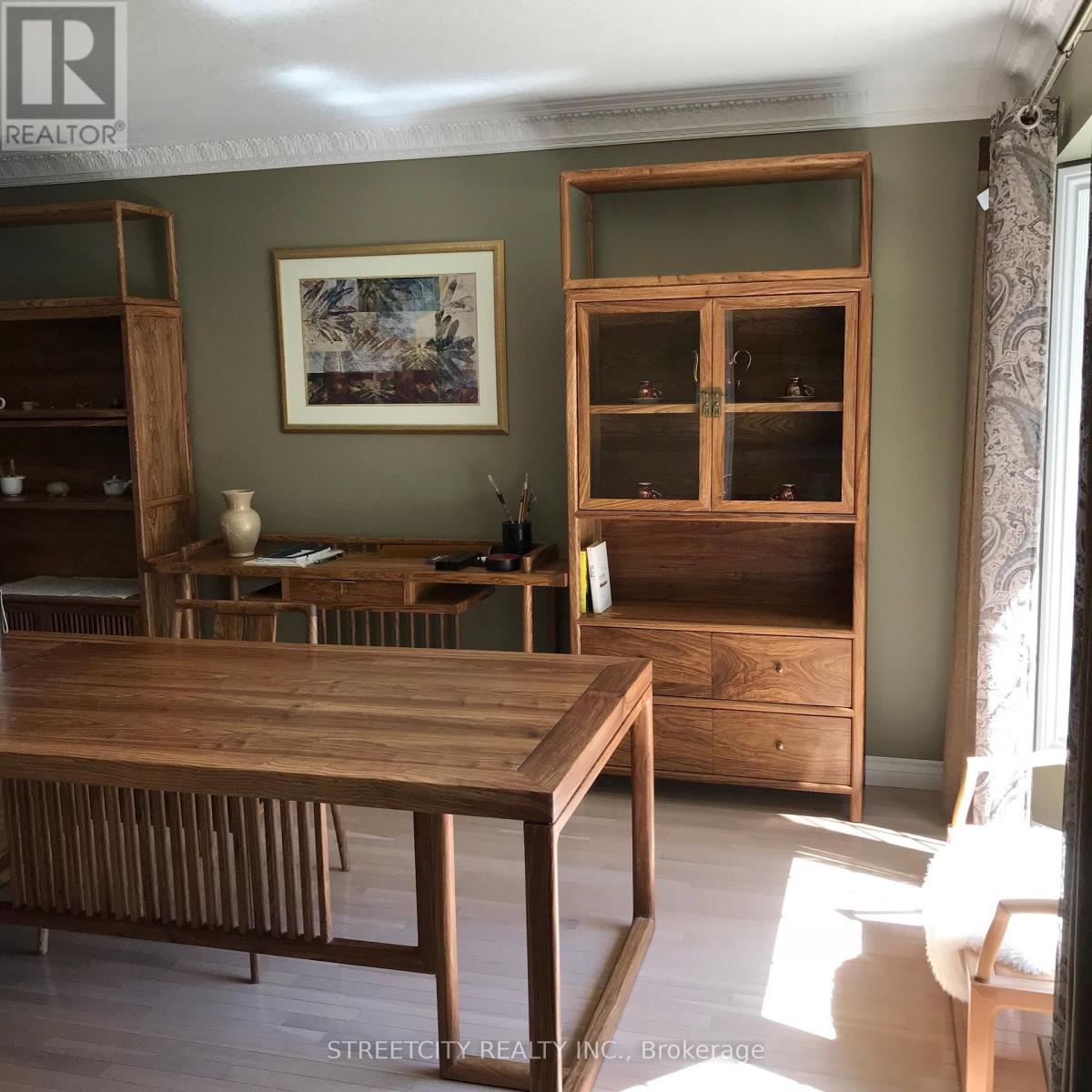 66 St Bees Close, London North (North A), Ontario  N6G 4C2 - Photo 18 - X12447167