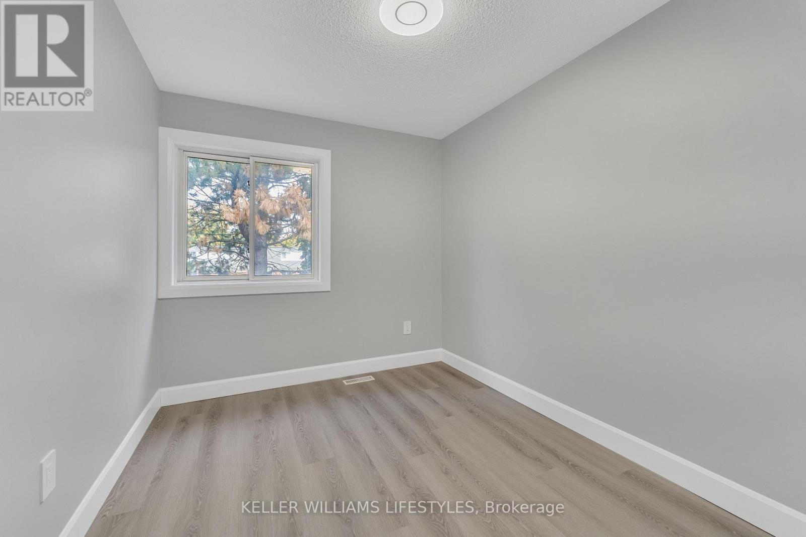 182 - 700 Osgoode Drive, London South, Ontario  N6E 2H1 - Photo 12 - X12447218