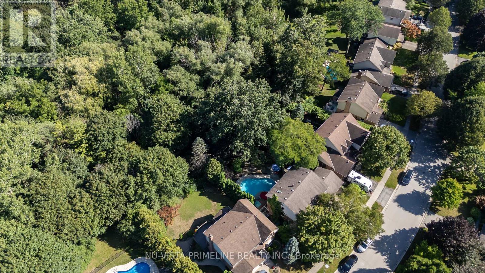 50 Meridene Crescent E, London North, Ontario  N5X 1G5 - Photo 5 - X12447229