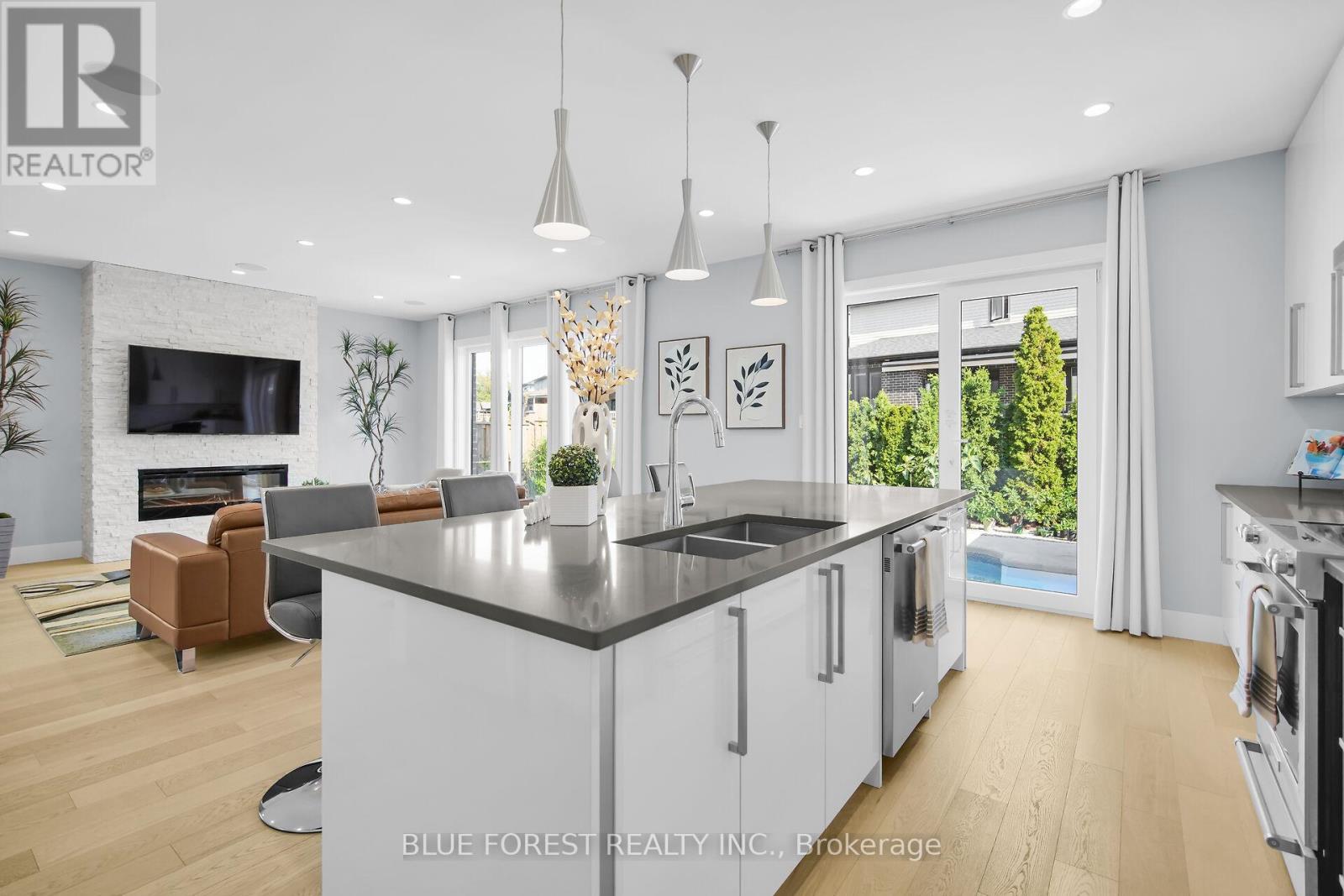 2190 Bakervilla Street, London South (South V), Ontario  N6P 0E5 - Photo 19 - X12447231