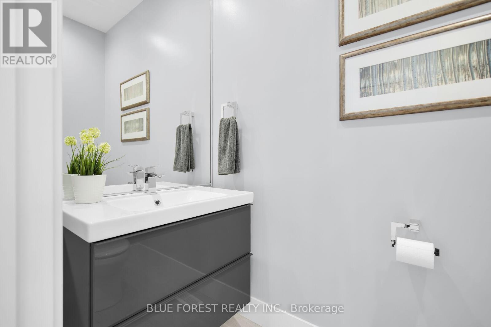 2190 Bakervilla Street, London South (South V), Ontario  N6P 0E5 - Photo 20 - X12447231