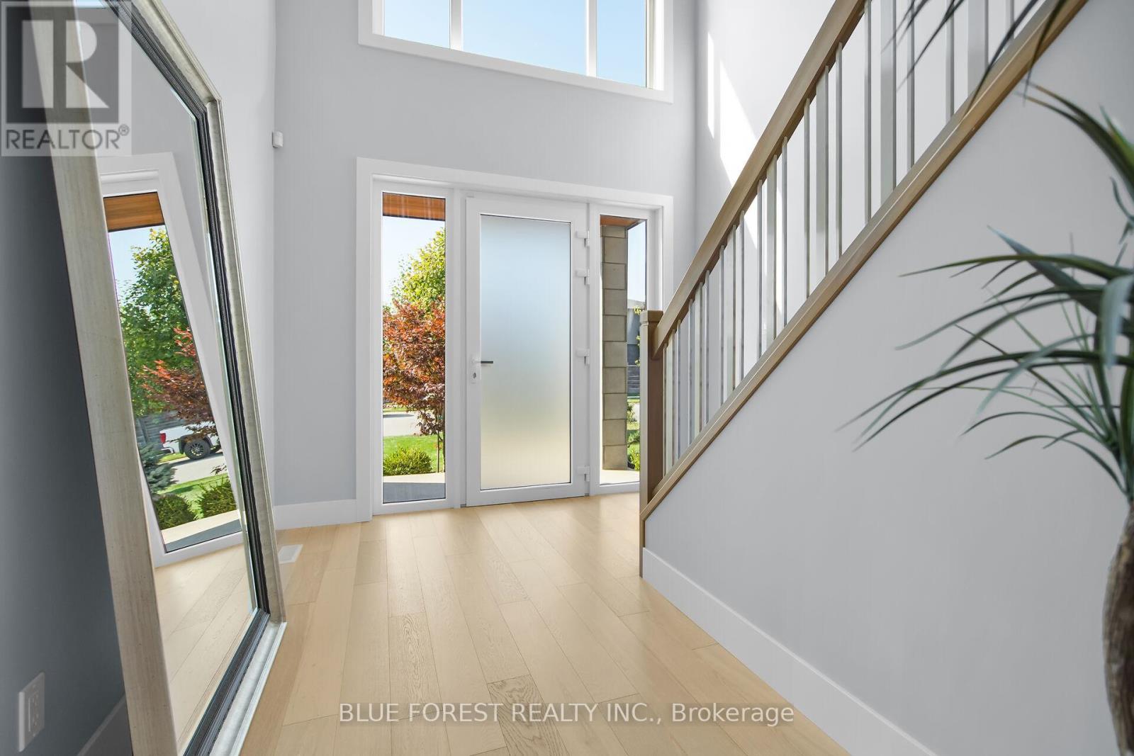 2190 Bakervilla Street, London South (South V), Ontario  N6P 0E5 - Photo 22 - X12447231