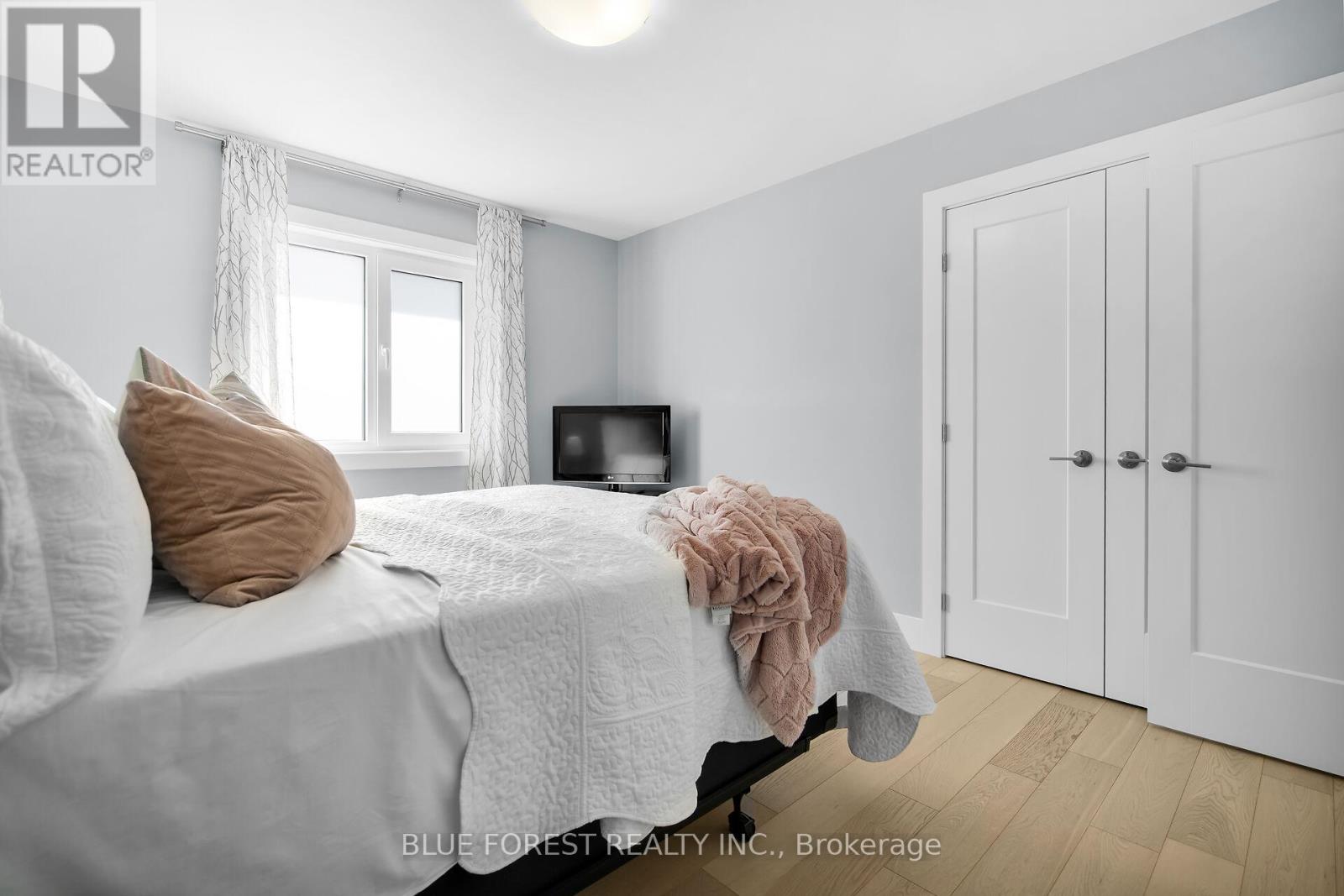 2190 Bakervilla Street, London South (South V), Ontario  N6P 0E5 - Photo 34 - X12447231