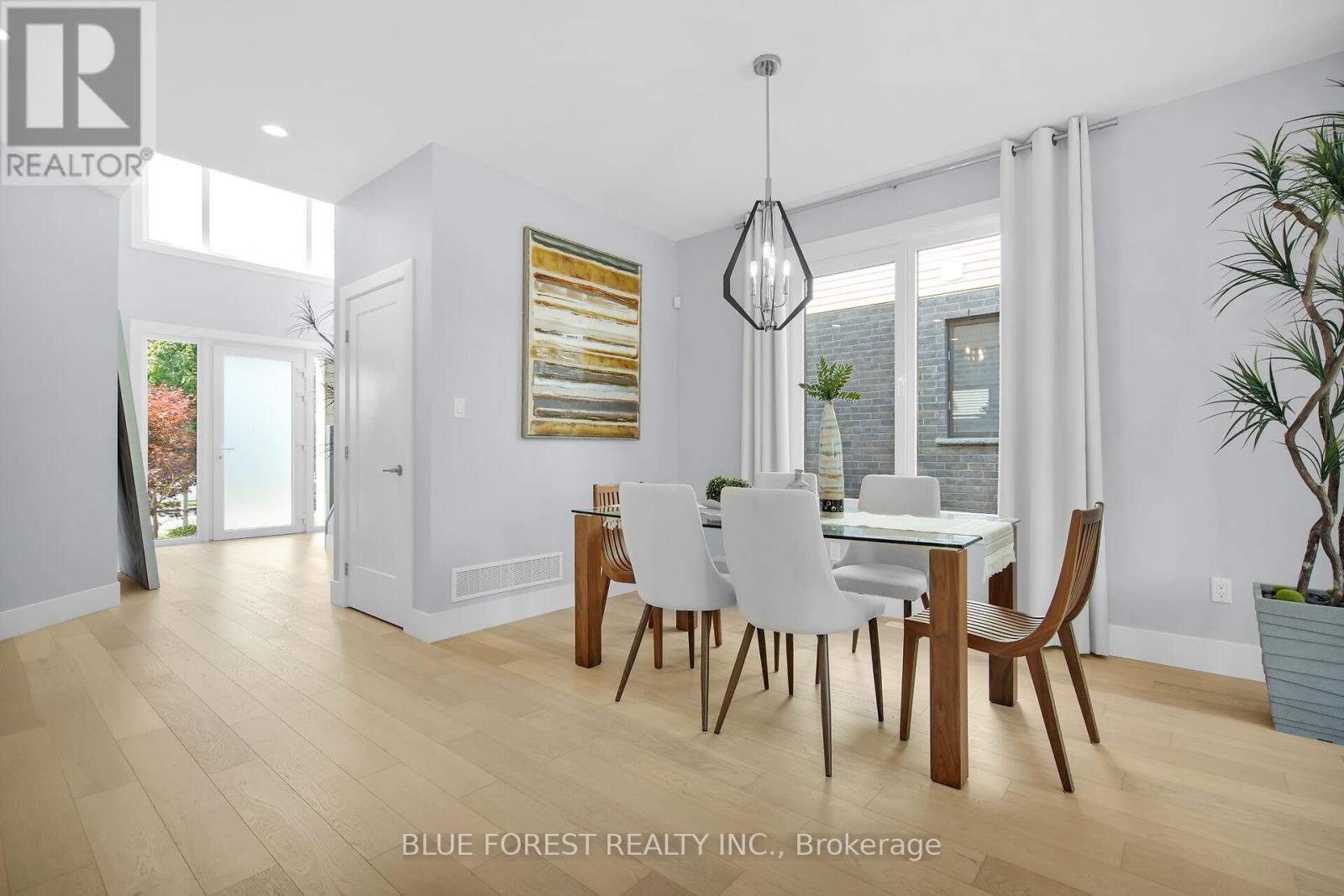 2190 Bakervilla Street, London South (South V), Ontario  N6P 0E5 - Photo 4 - X12447231