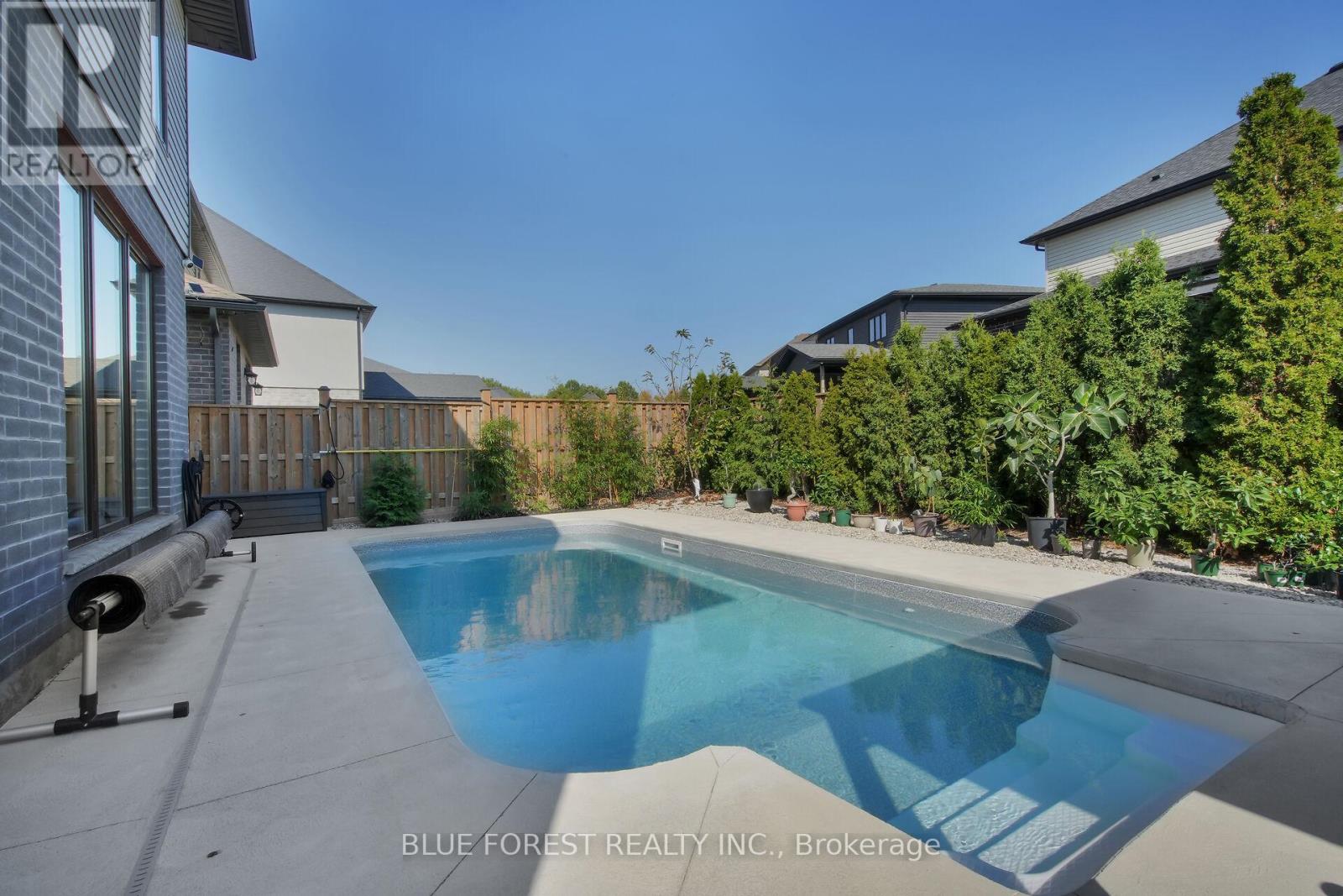 2190 Bakervilla Street, London South (South V), Ontario  N6P 0E5 - Photo 40 - X12447231