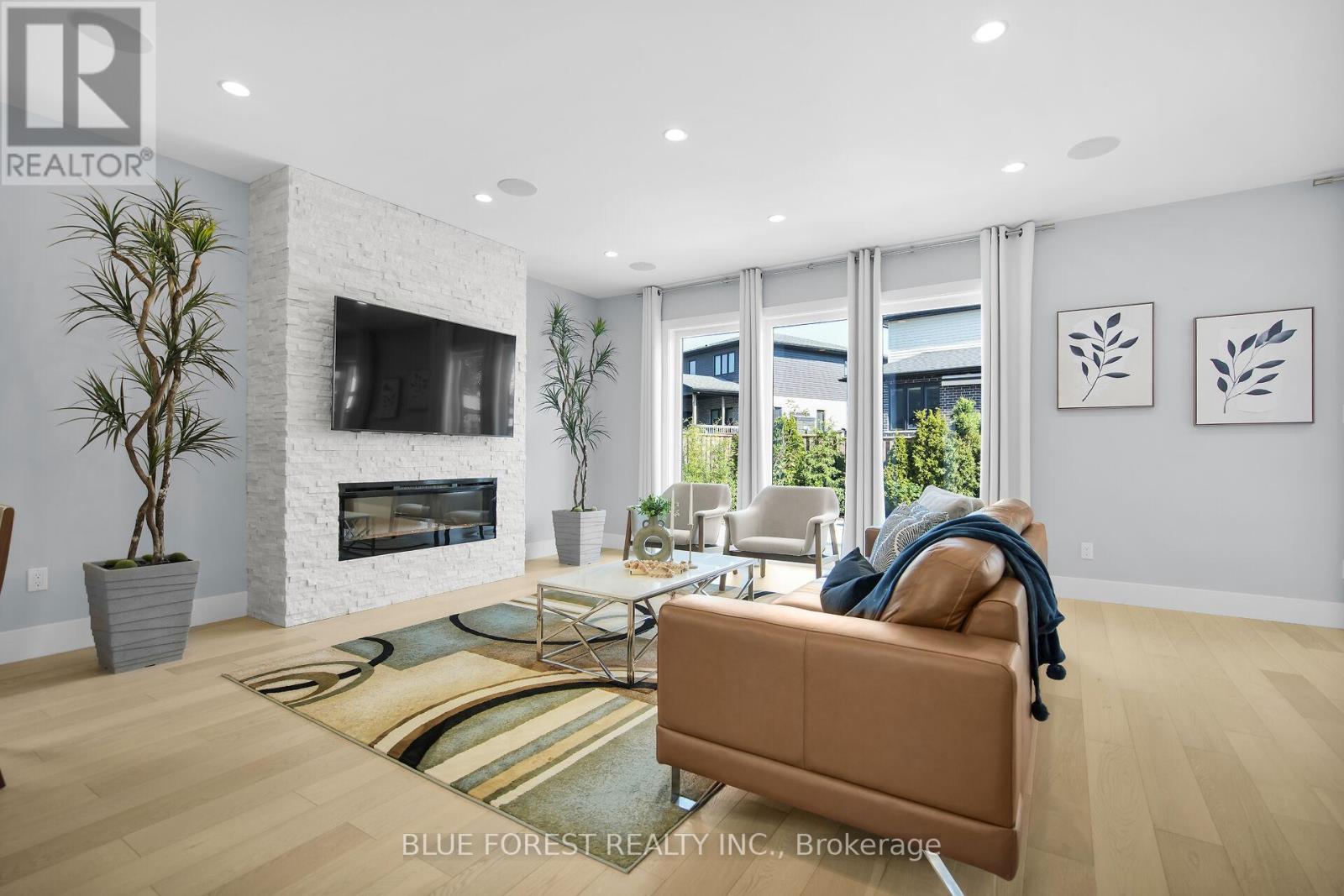 2190 Bakervilla Street, London South (South V), Ontario  N6P 0E5 - Photo 6 - X12447231