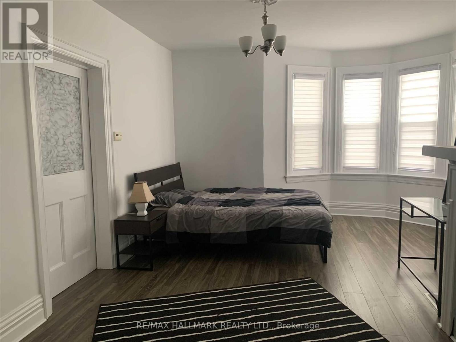 15 Patricia Avenue, Toronto, Ontario  M2M 1H9 - Photo 6 - C12446988