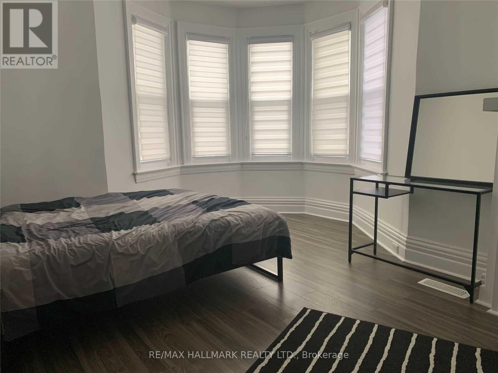 15 Patricia Avenue, Toronto, Ontario  M2M 1H9 - Photo 8 - C12446988
