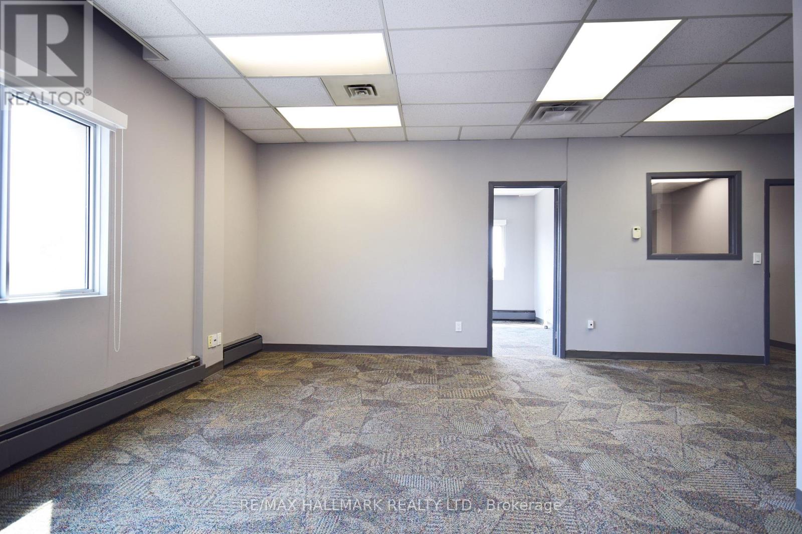 300 - 1200 Lawrence Avenue E, Toronto, Ontario  M3A 1E1 - Photo 8 - C12447014