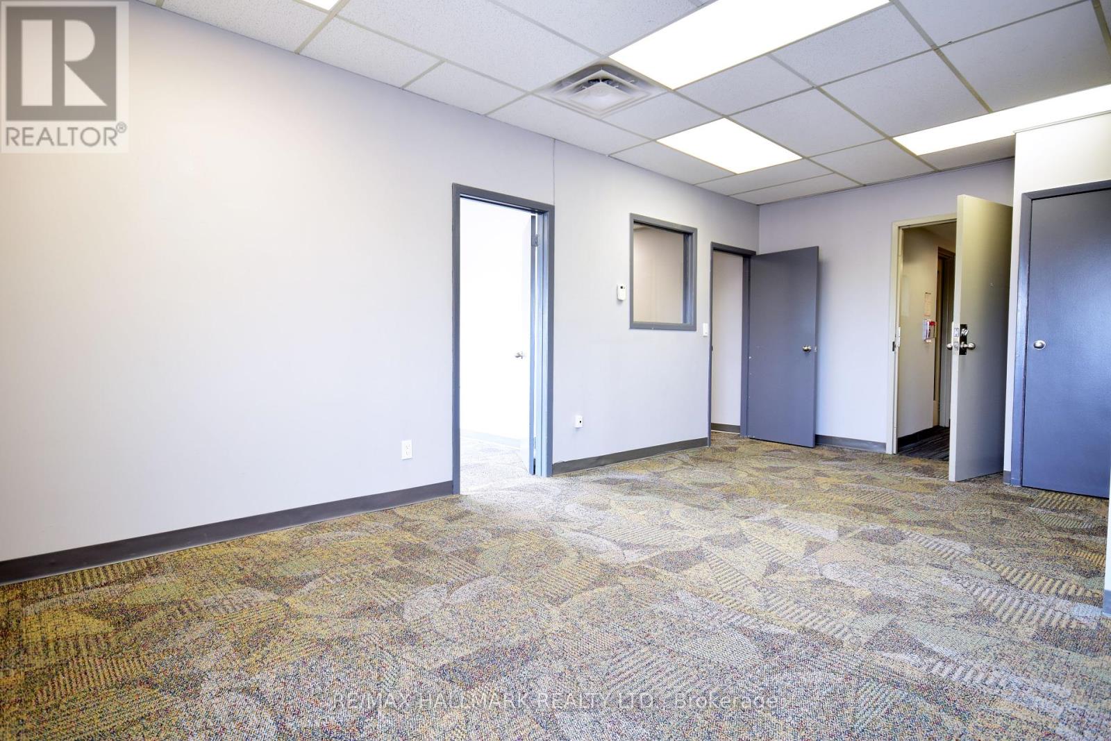 300 - 1200 Lawrence Avenue E, Toronto, Ontario  M3A 1E1 - Photo 9 - C12447014