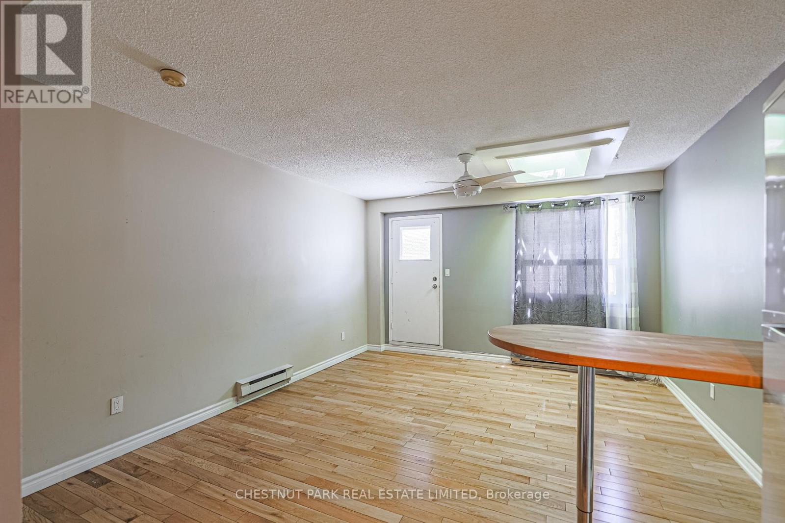 2 - 650a Queen Street W, Toronto, Ontario  M6J 1E4 - Photo 15 - C12447056