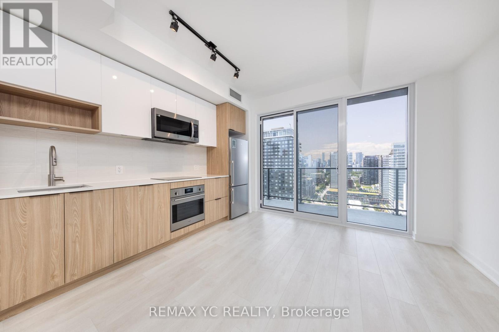 2207 - 5 Defries Street, Toronto, Ontario  M5A 0W7 - Photo 13 - C12447057