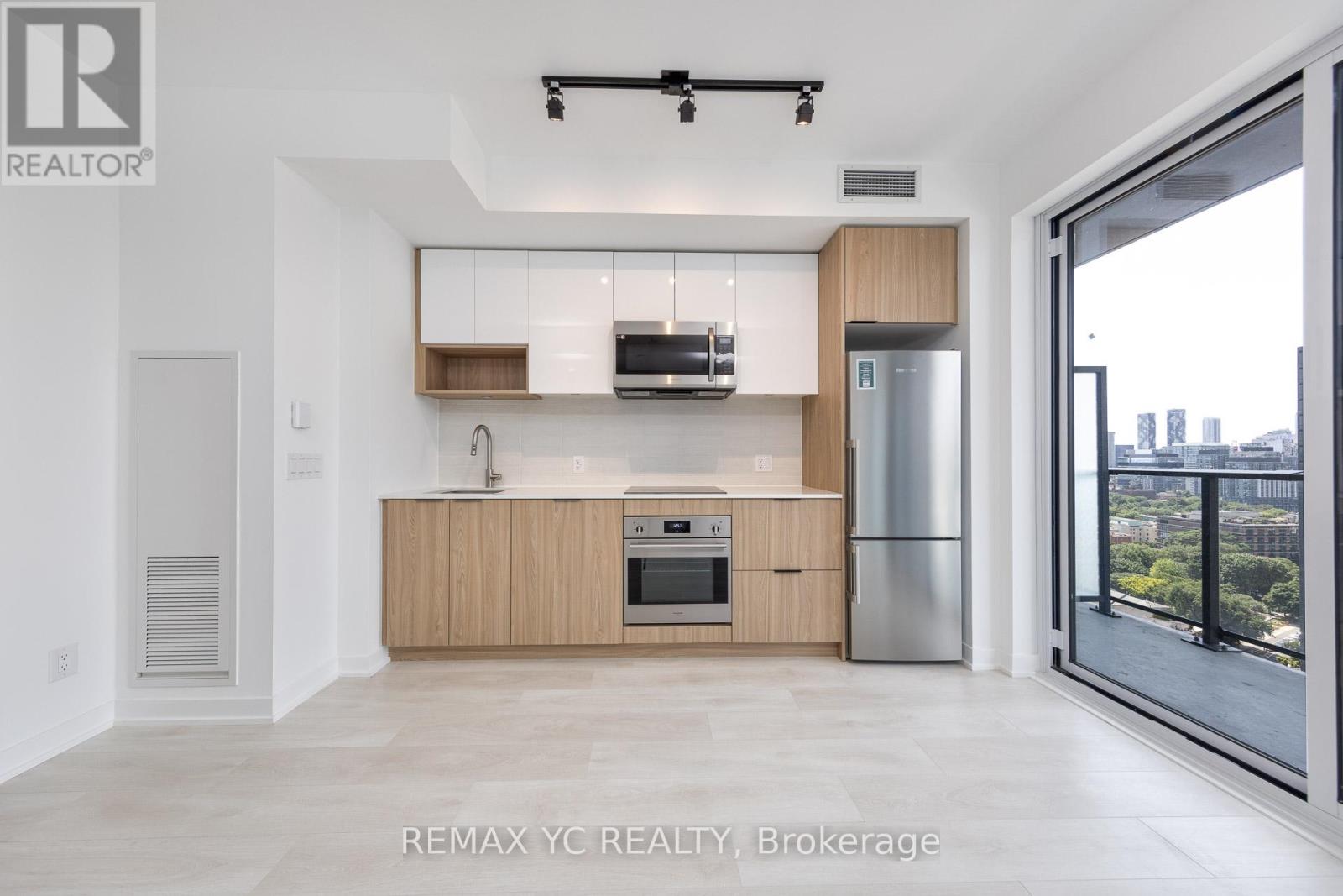 2207 - 5 Defries Street, Toronto, Ontario  M5A 0W7 - Photo 14 - C12447057