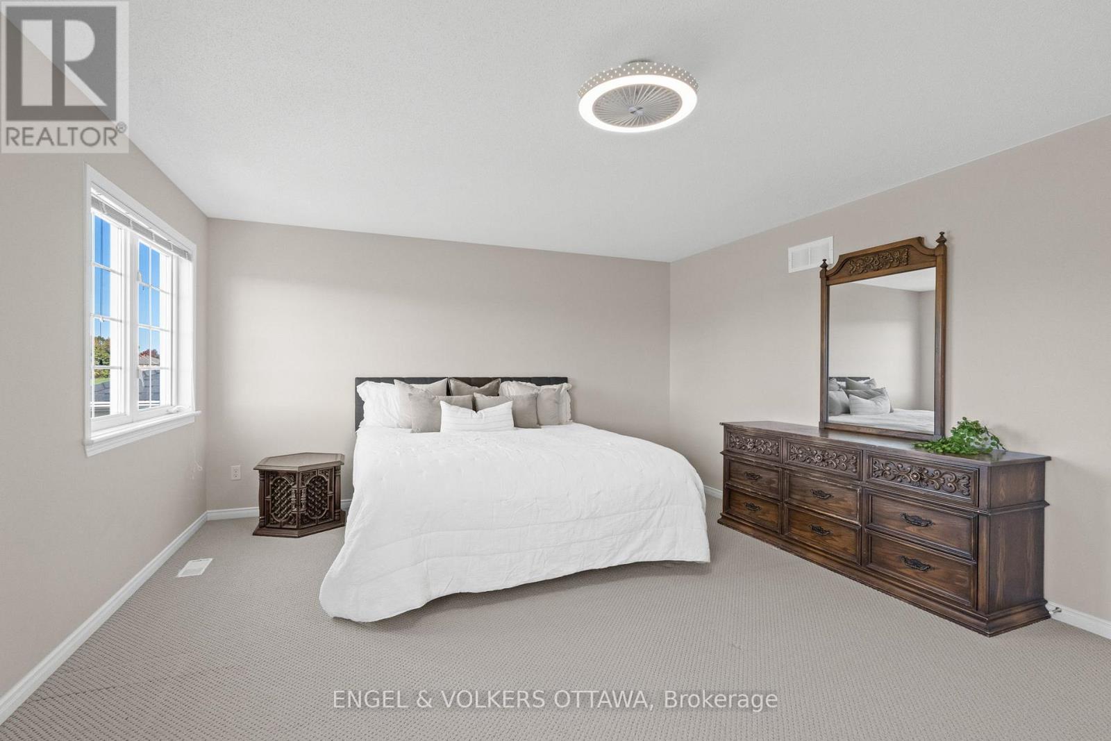 788 Kilbirnie Drive, Ottawa, Ontario  K2J 0M4 - Photo 27 - X12447104