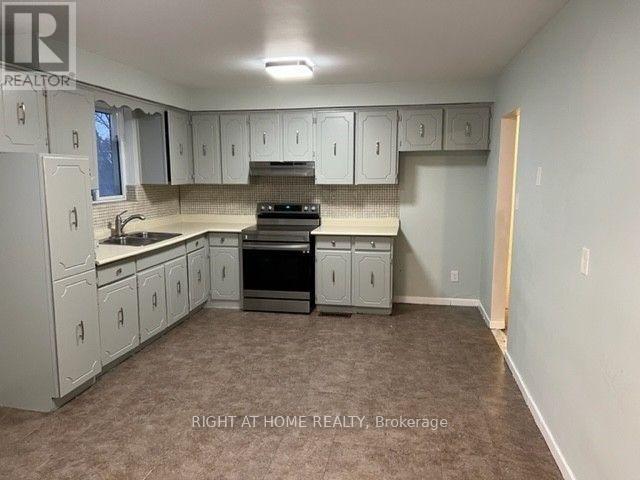 590 Birchmount Road, Toronto (Clairlea-Birchmount), Ontario  M1K 1P9 - Photo 2 - E12447005