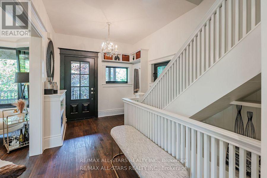151 Balsam Avenue, Toronto, Ontario  M4E 3C2 - Photo 5 - E12447022