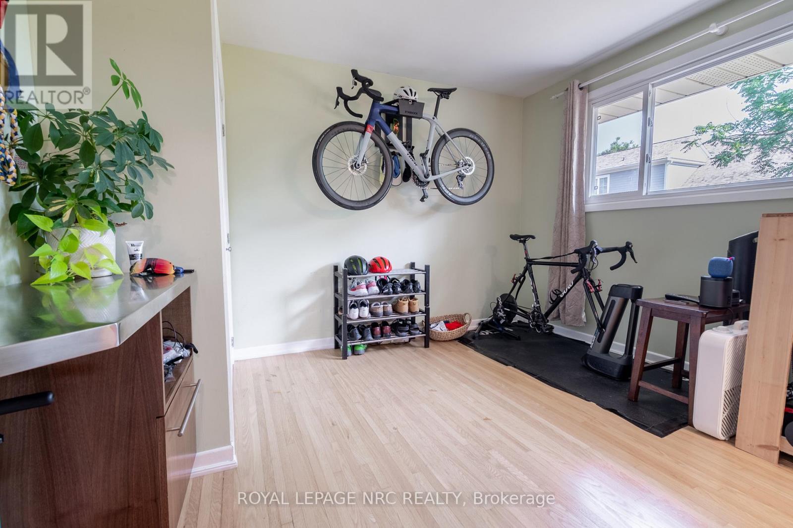 189 William Street, Niagara-On-The-Lake (Town), Ontario  L0S 1J0 - Photo 15 - X12446708