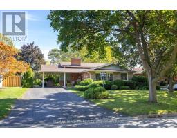 8 JEFFERSON DRIVE, St. Catharines, Ontario