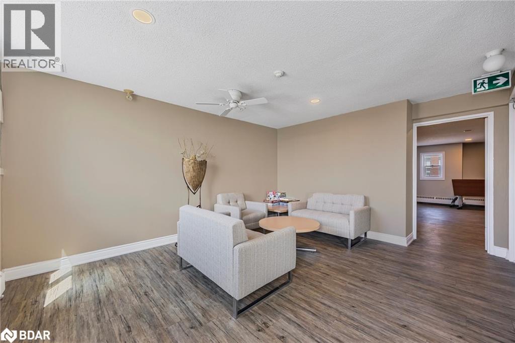 2 Albert Street Unit# 32, Barrie, Ontario  L4M 3S4 - Photo 13 - 40776427