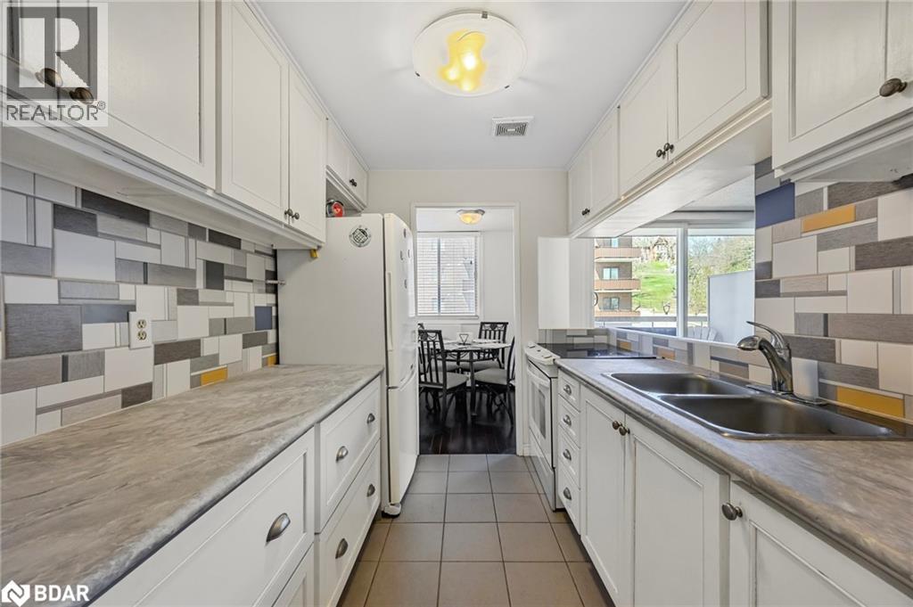 2 Albert Street Unit# 32, Barrie, Ontario  L4M 3S4 - Photo 5 - 40776427