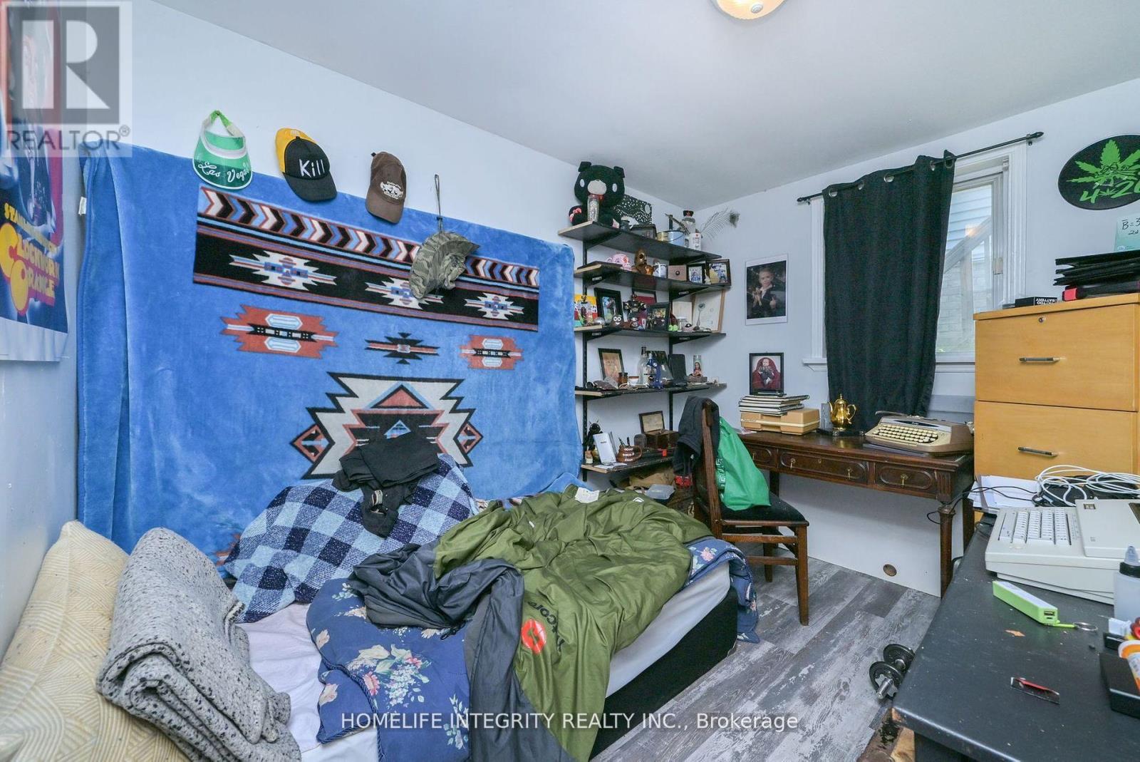 254 Centre Street E, Essa (Angus), Ontario  L0M 1B2 - Photo 21 - N12446983