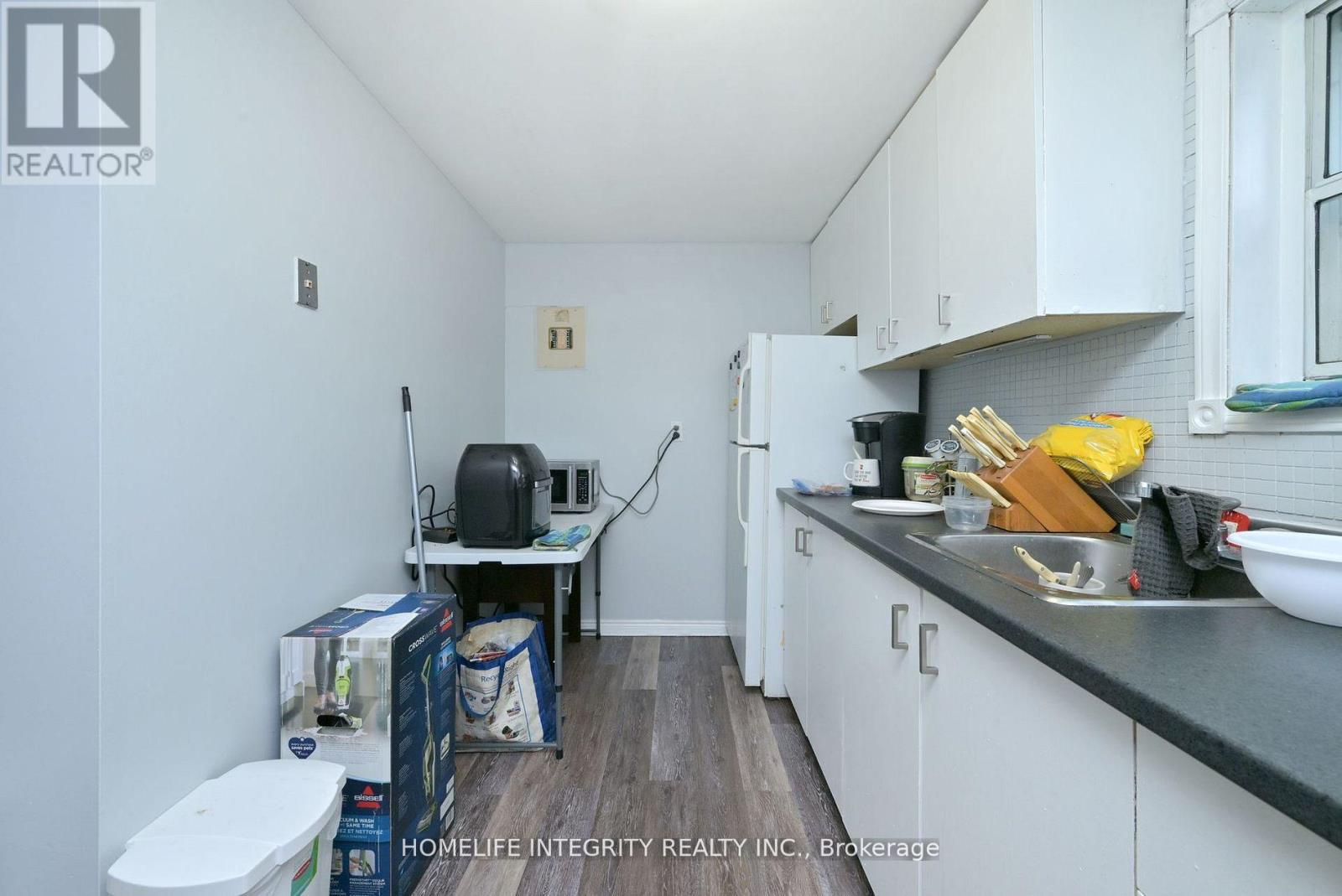254 Centre Street E, Essa (Angus), Ontario  L0M 1B2 - Photo 23 - N12446983