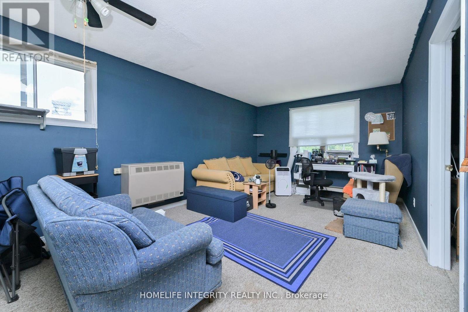 254 Centre Street E, Essa (Angus), Ontario  L0M 1B2 - Photo 39 - N12446983