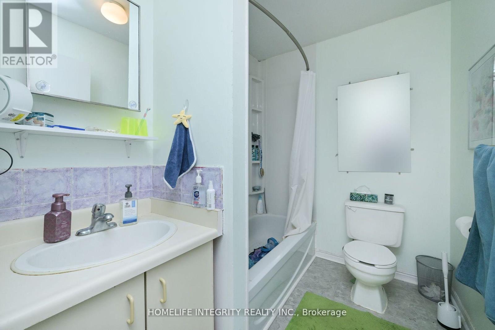 254 Centre Street E, Essa (Angus), Ontario  L0M 1B2 - Photo 41 - N12446983